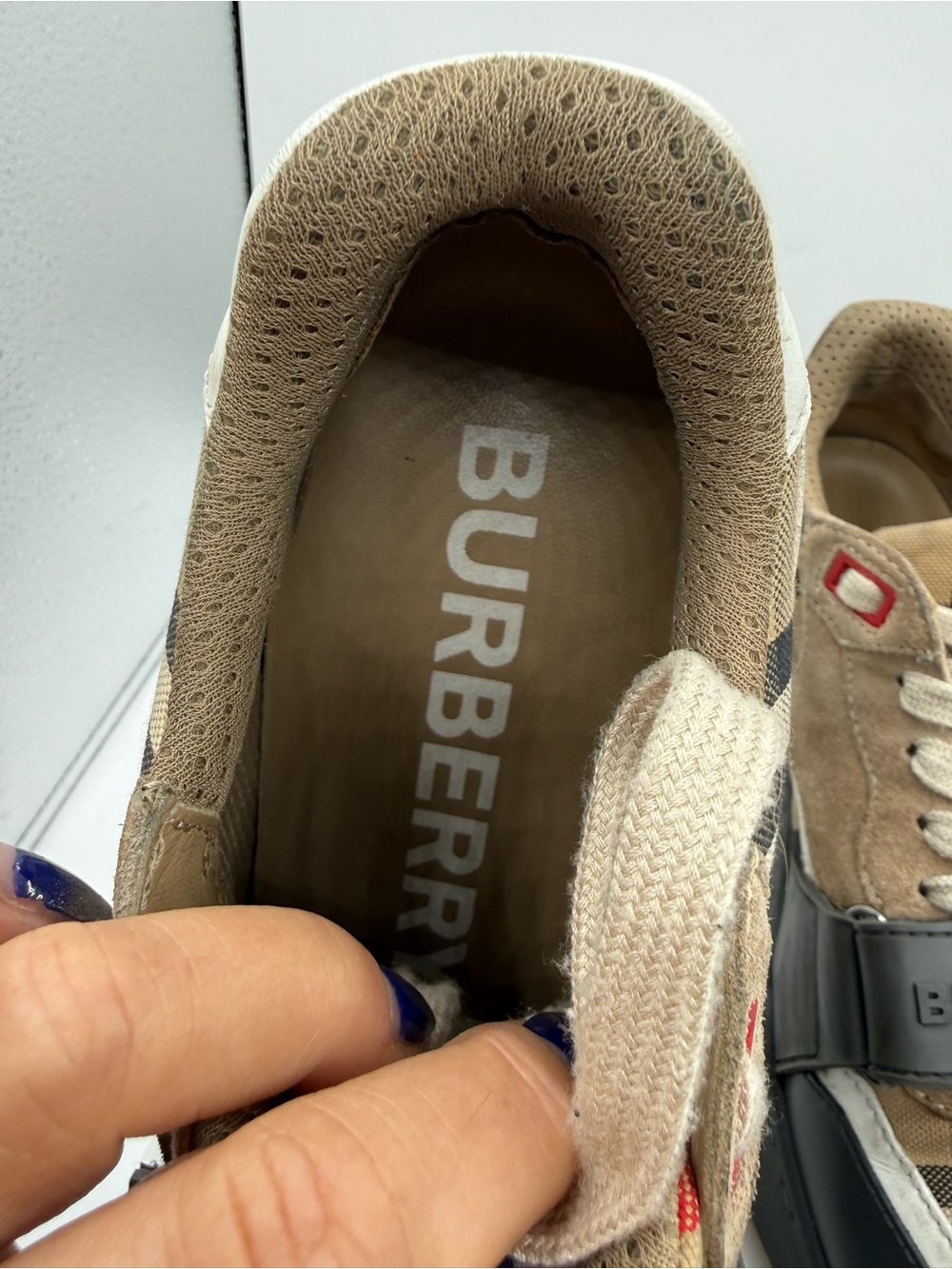 The Burberry Ramsey Vintage Check Suede Leather Sneakers Grey Archive Beige - Picture 3 of 11